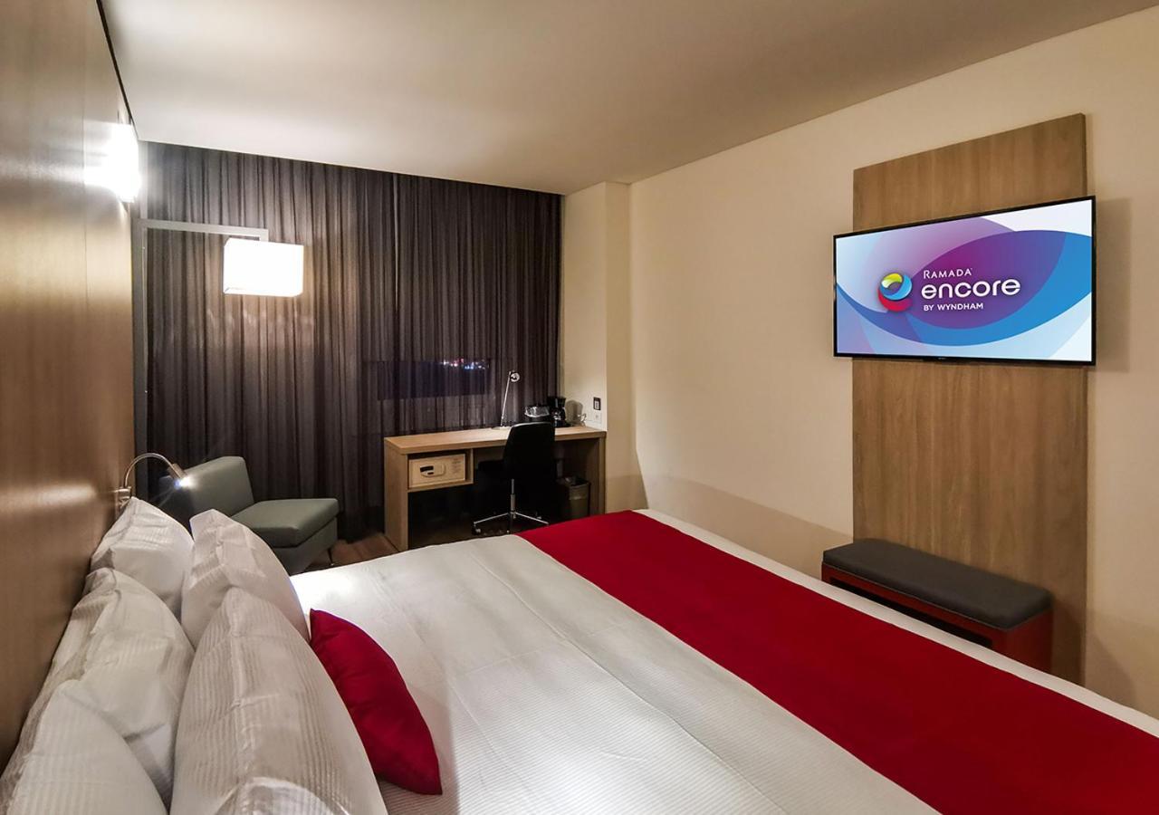 Ramada Encore By Wyndham Guadalajara Aeropuerto Las Pintas Exteriör bild